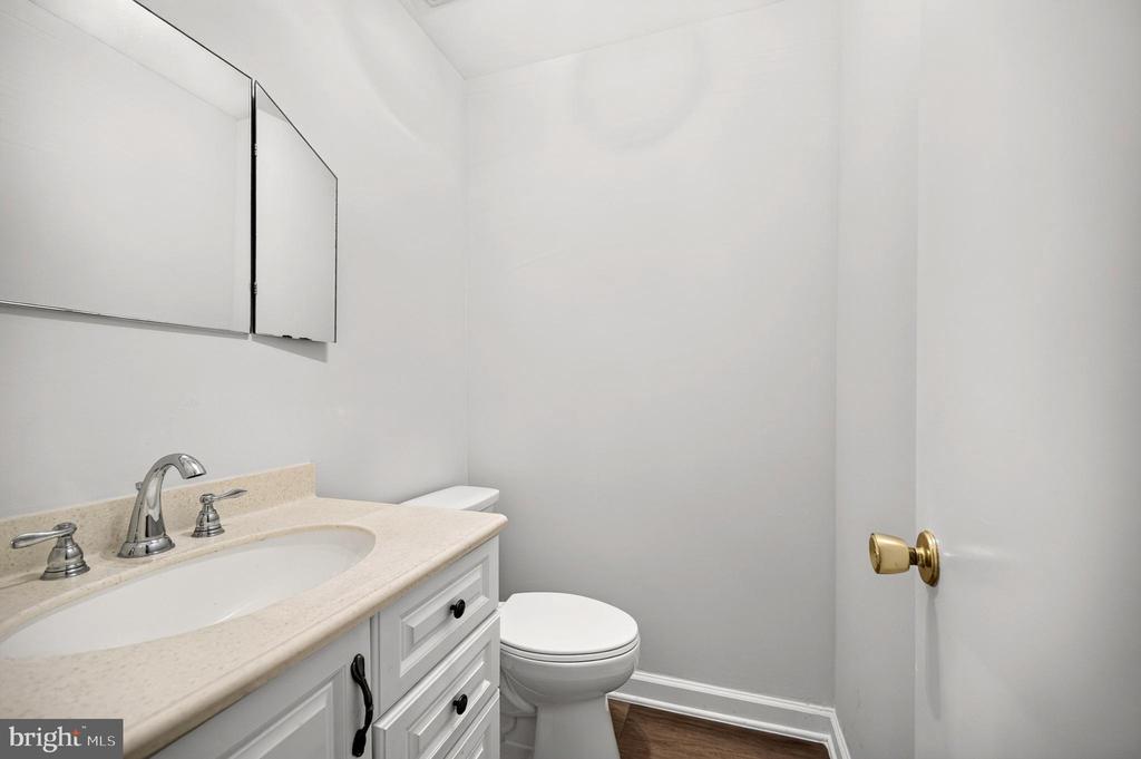 2212 S RANDOLPH STREET Unit: 1