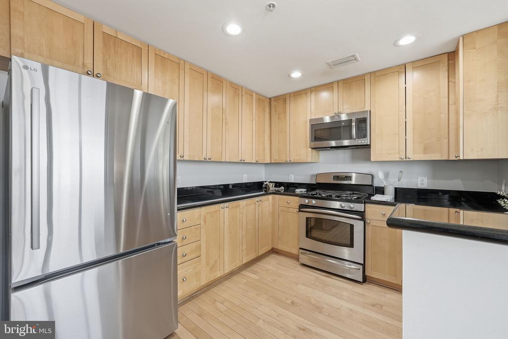3650 S GLEBE ROAD 1145