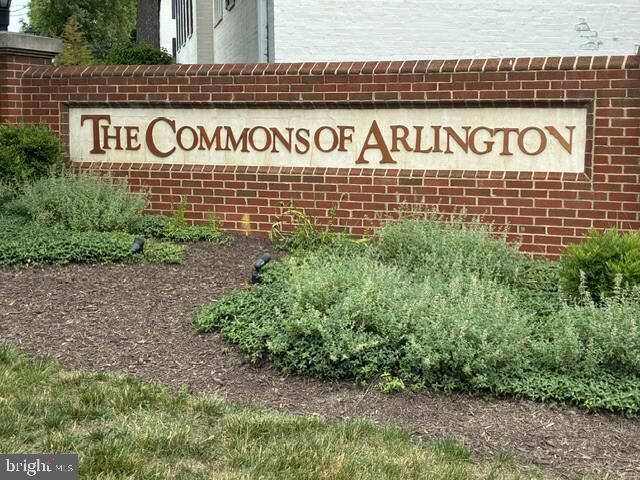 1319 S WALTER REED DRIVE 19104