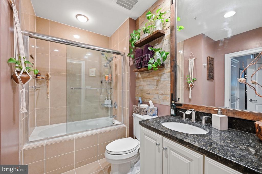 3625 10TH STREET N Unit: 103