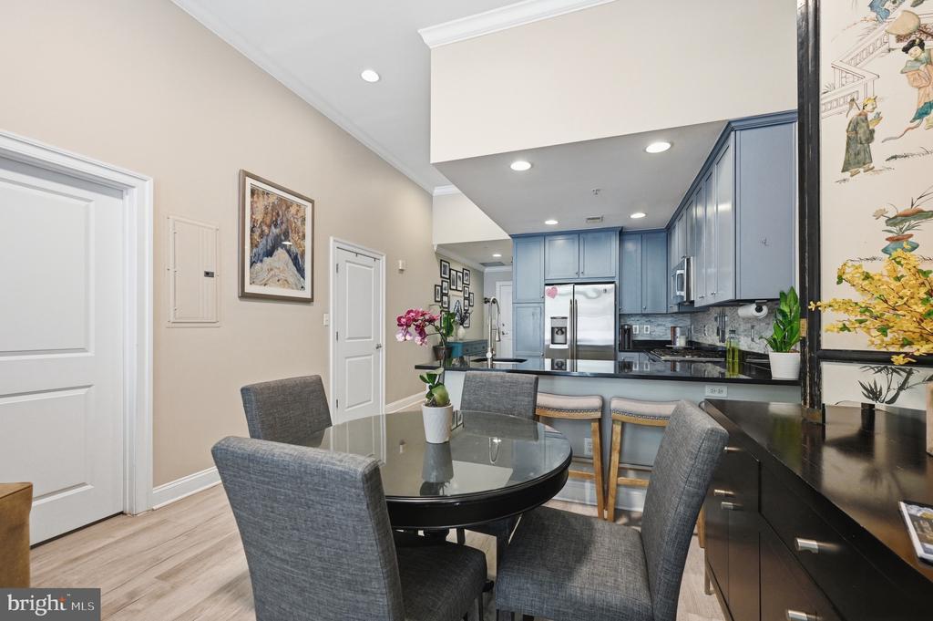 3625 10TH STREET N Unit: 103