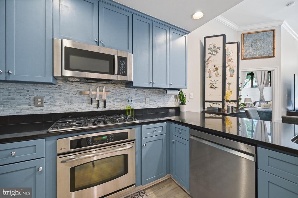 3625 10TH STREET N Unit: 103