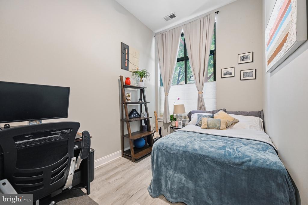 3625 10TH STREET N Unit: 103