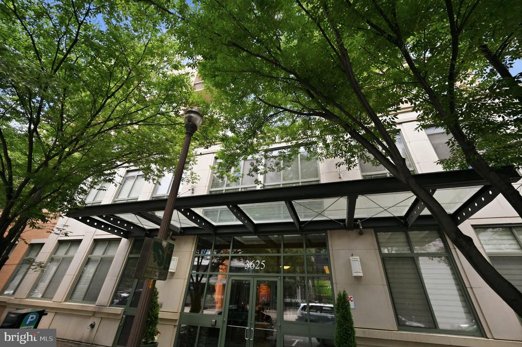 3625 10TH STREET N Unit: 103