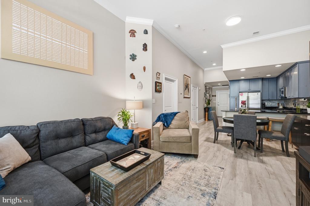 3625 10TH STREET N Unit: 103