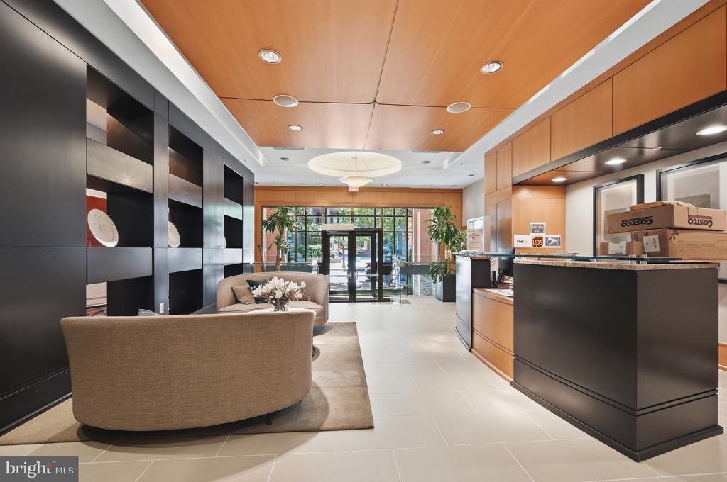 3625 10TH STREET N Unit: 103