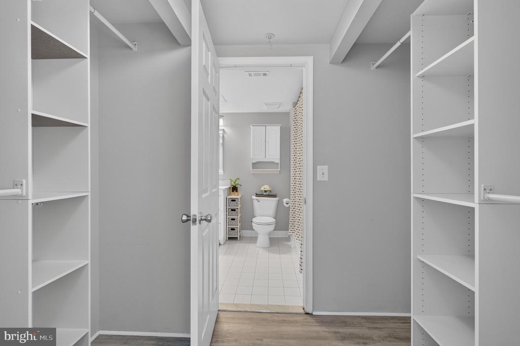 3830 9TH STREET N Unit: 207W