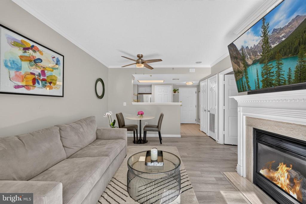 3830 9TH STREET N Unit: 207W