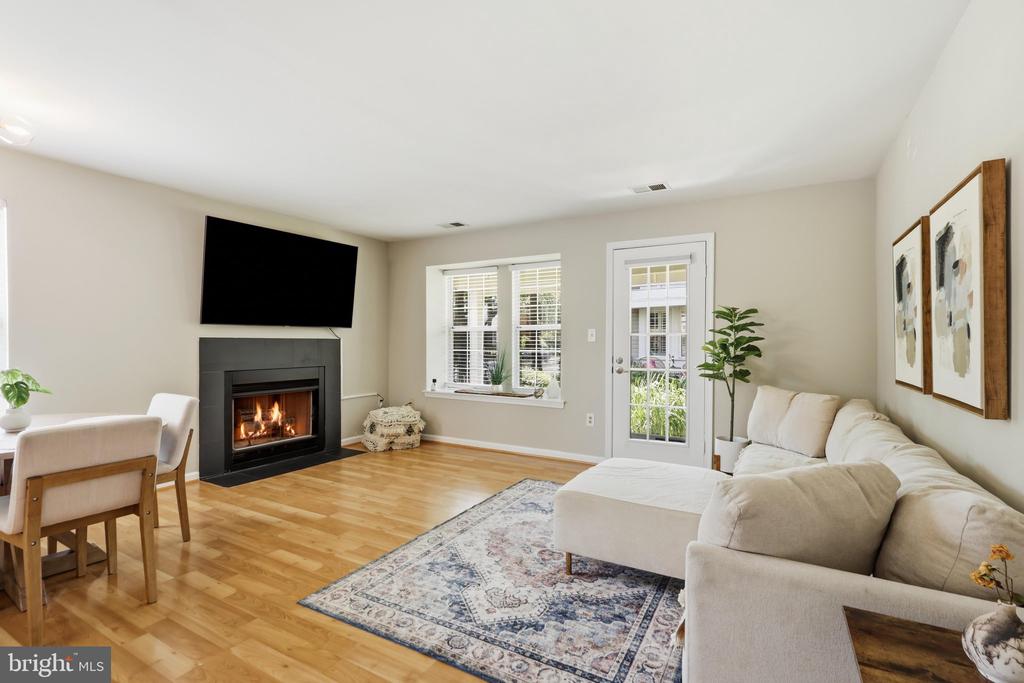 4512 28TH ROAD S Unit: 11-13
