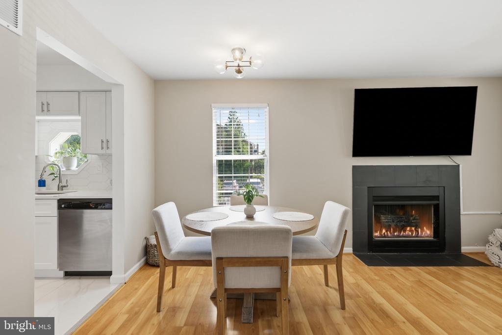4512 28TH ROAD S Unit: 11-13