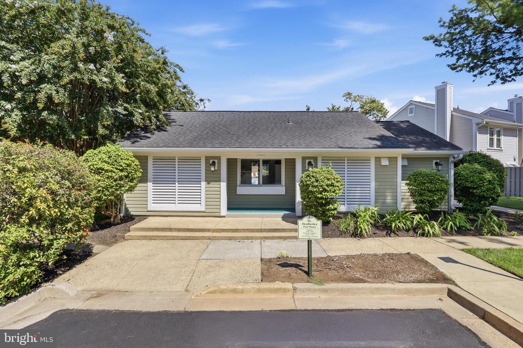 4512 28TH ROAD S Unit: 11-13