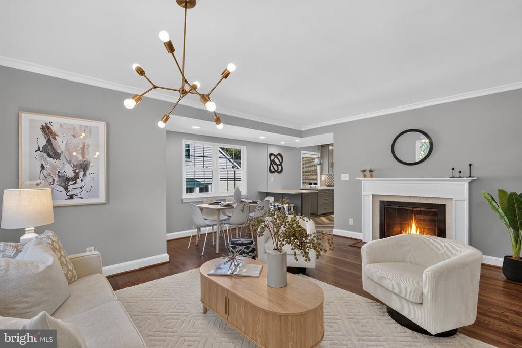 2601 MILITARY ROAD