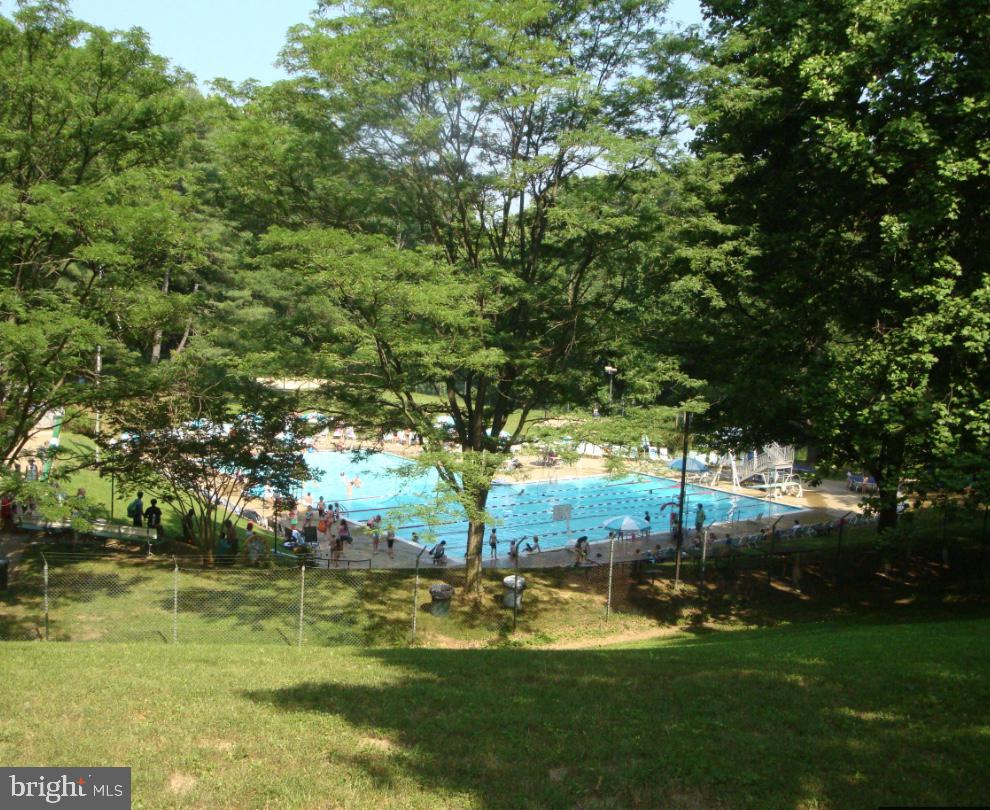 2601 MILITARY ROAD