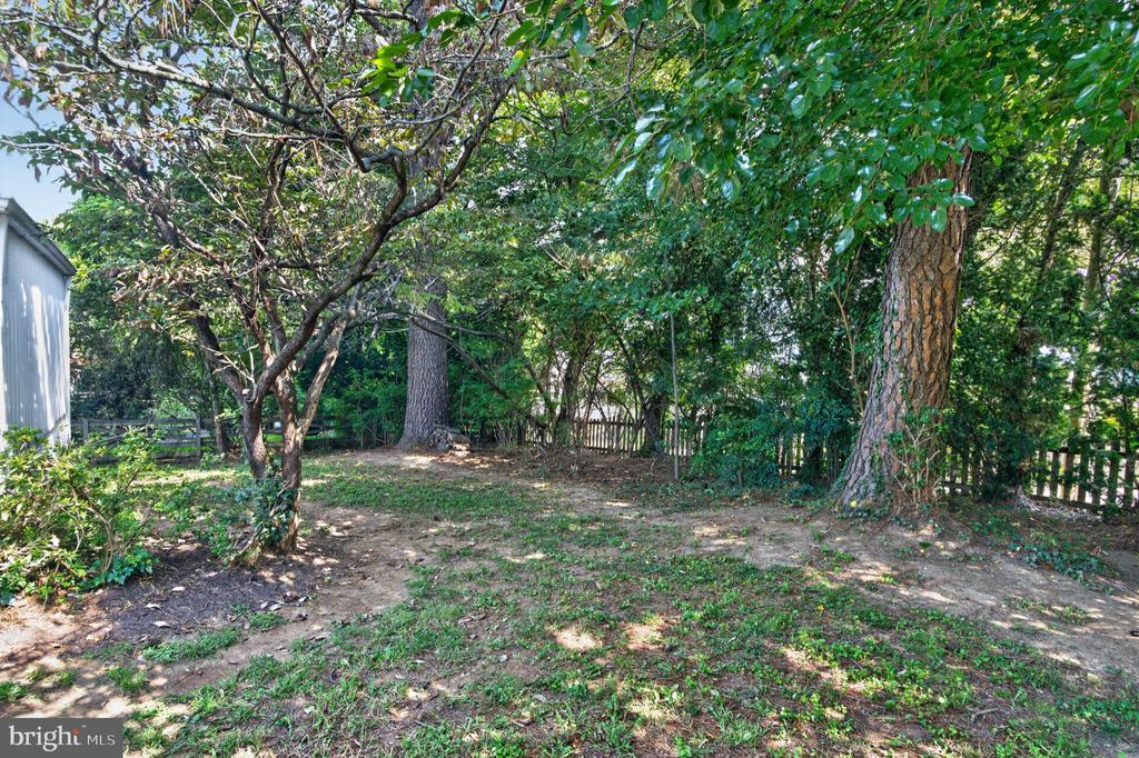 2601 MILITARY ROAD