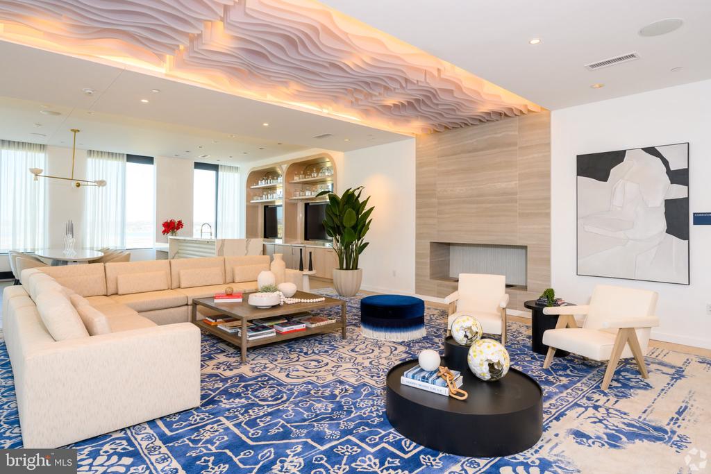 3130 POTOMAC AVENUE Unit: 1106
