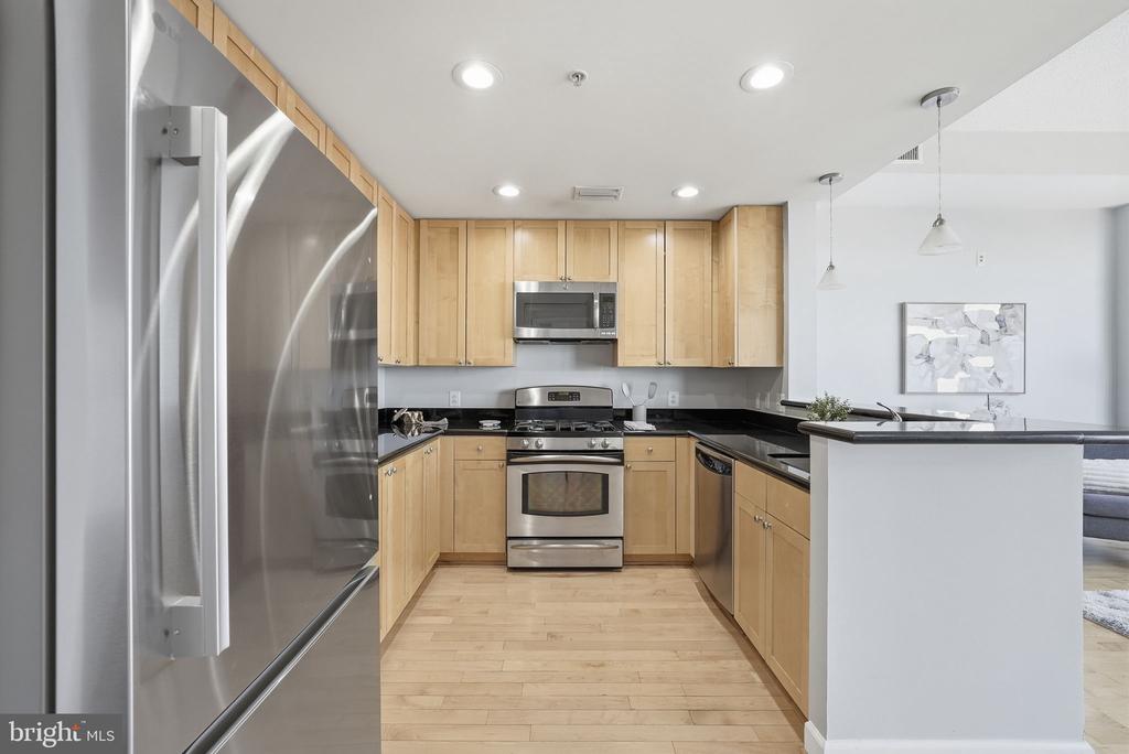 3650 S GLEBE ROAD Unit: 1145