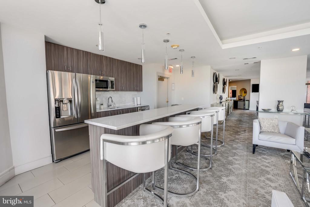 3650 S GLEBE ROAD Unit: 1145