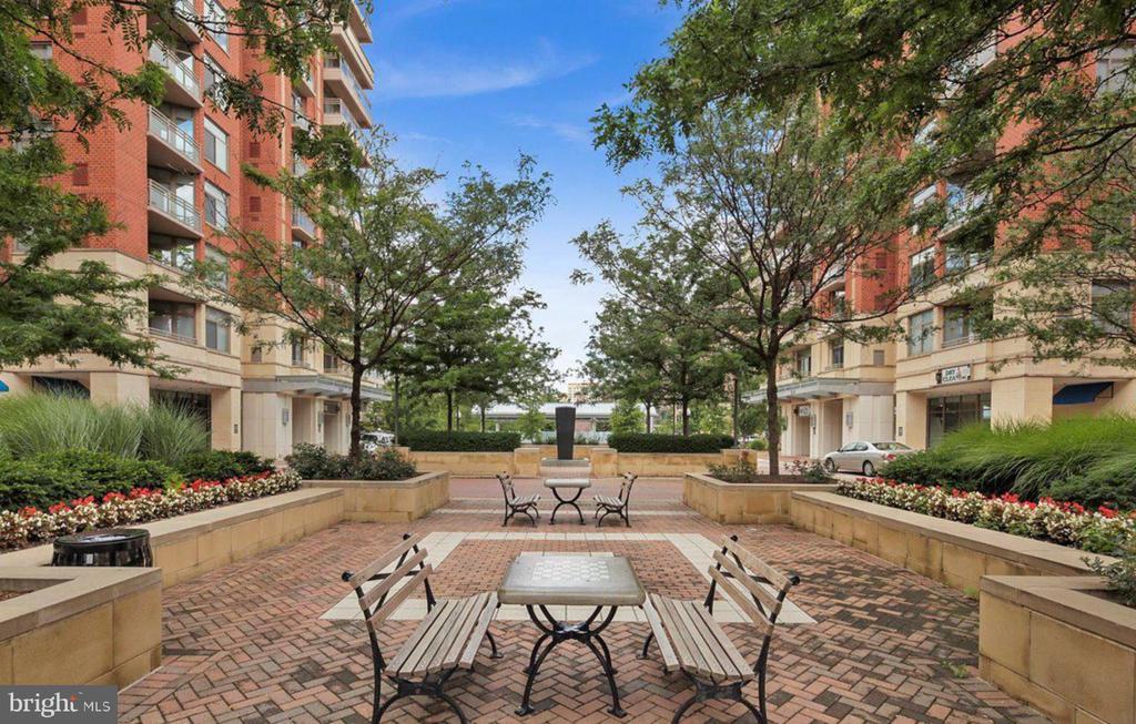 3650 S GLEBE ROAD Unit: 1145