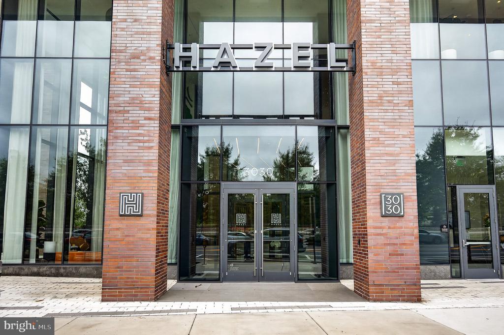 3030 POTOMAC AVENUE Unit: TH1
