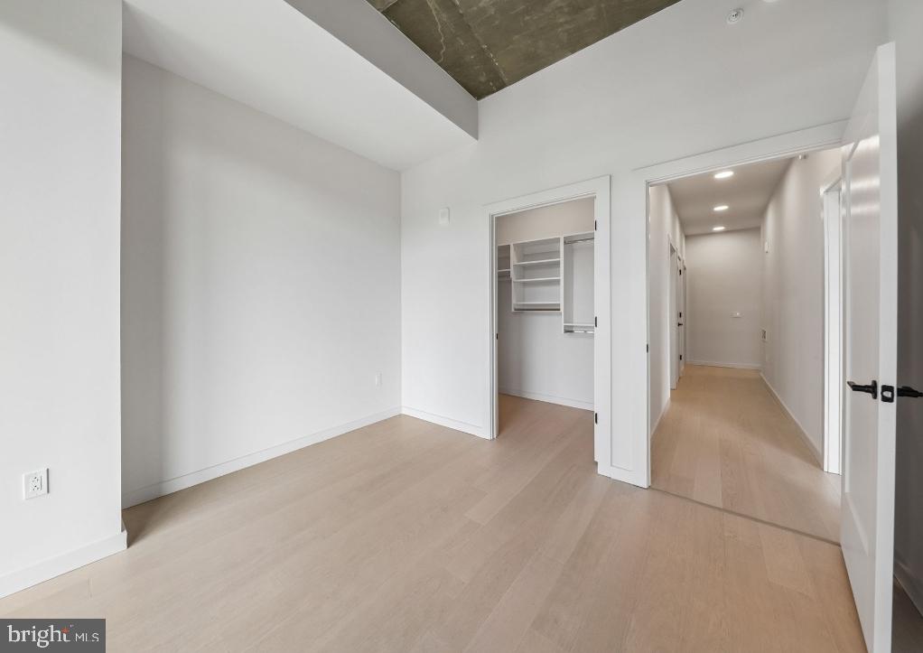 3030 POTOMAC AVENUE Unit: TH1
