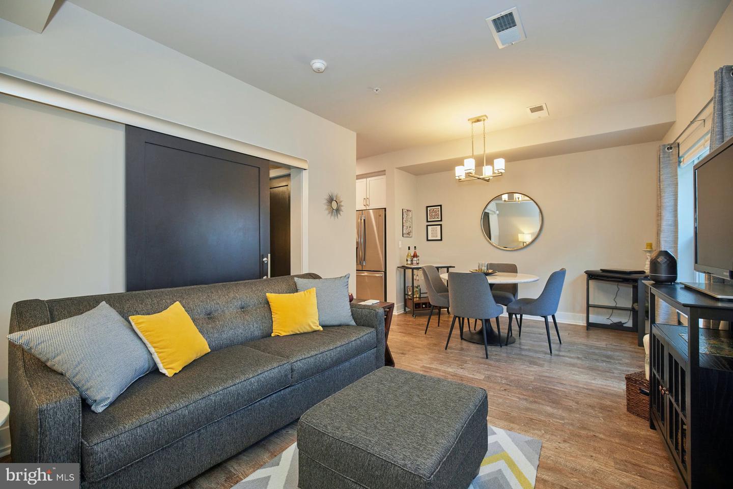 1800 Mount Vernon AVENUE Unit: 101