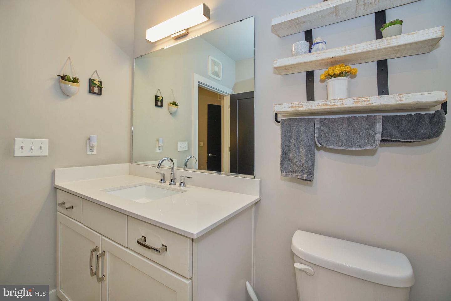 1800 Mount Vernon AVENUE Unit: 101