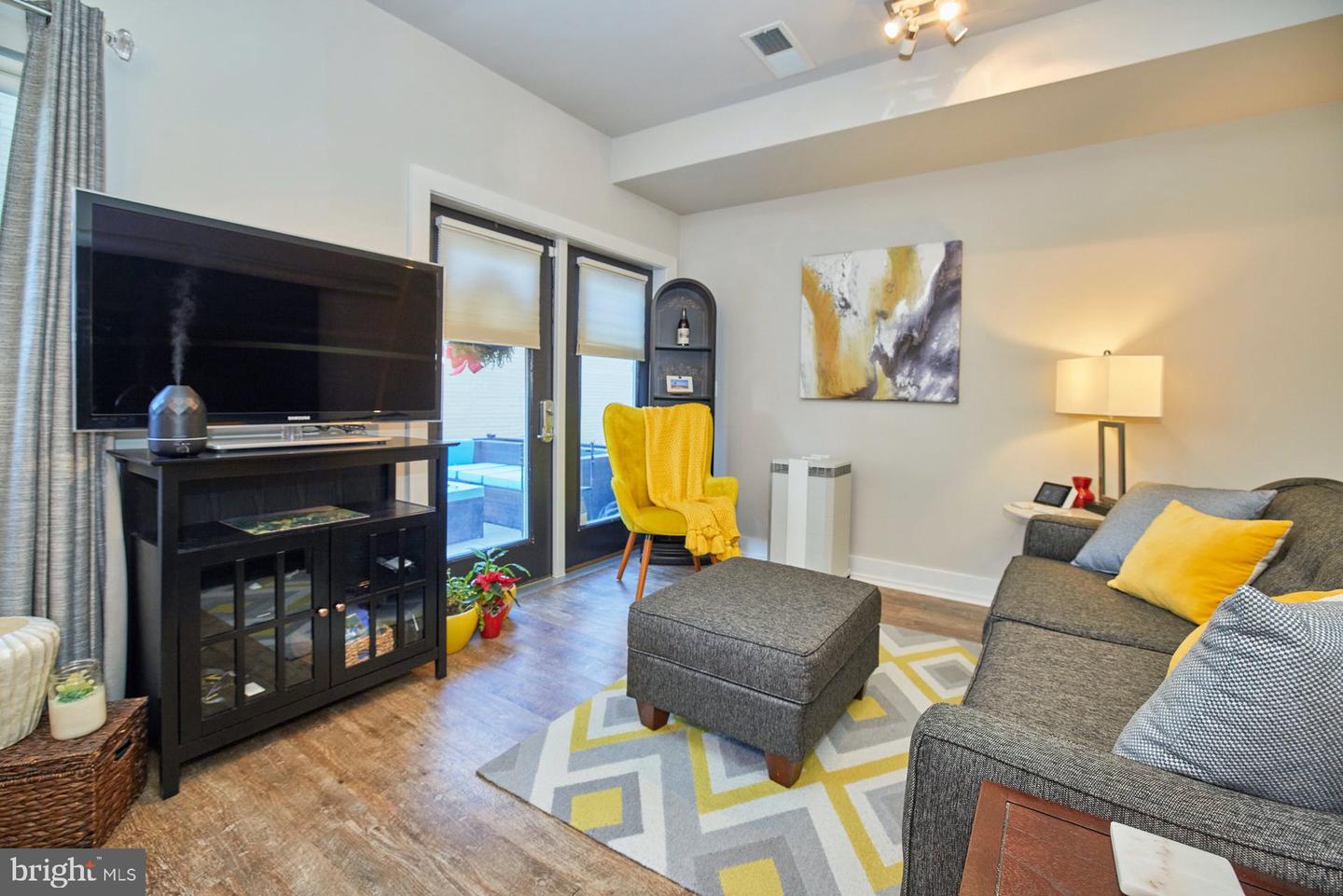 1800 Mount Vernon AVENUE Unit: 101