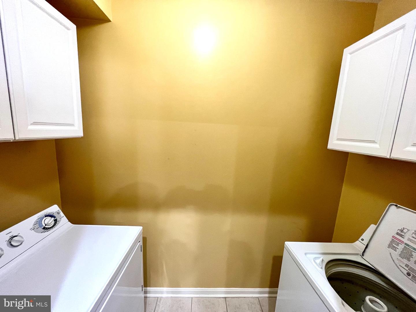 4854 Eisenhower AVENUE Unit: 445