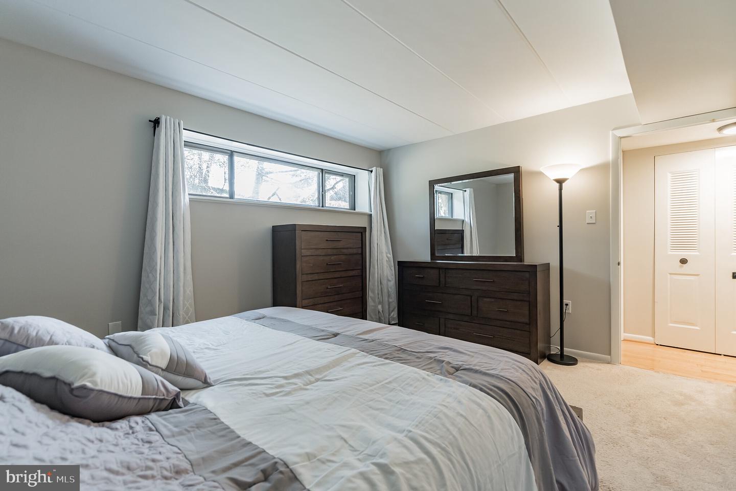 130 Roberts LANE Unit: 101