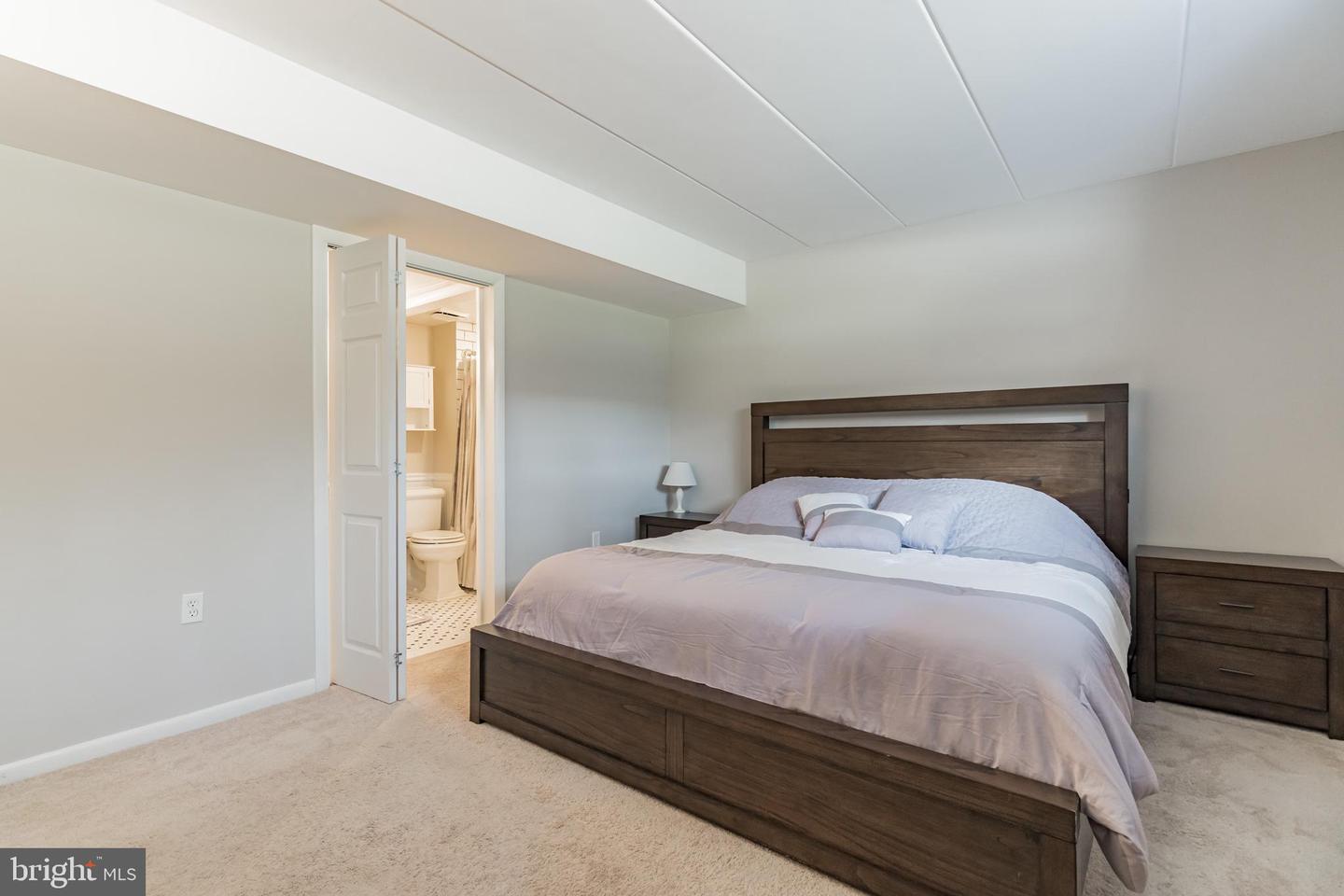 130 Roberts LANE Unit: 101