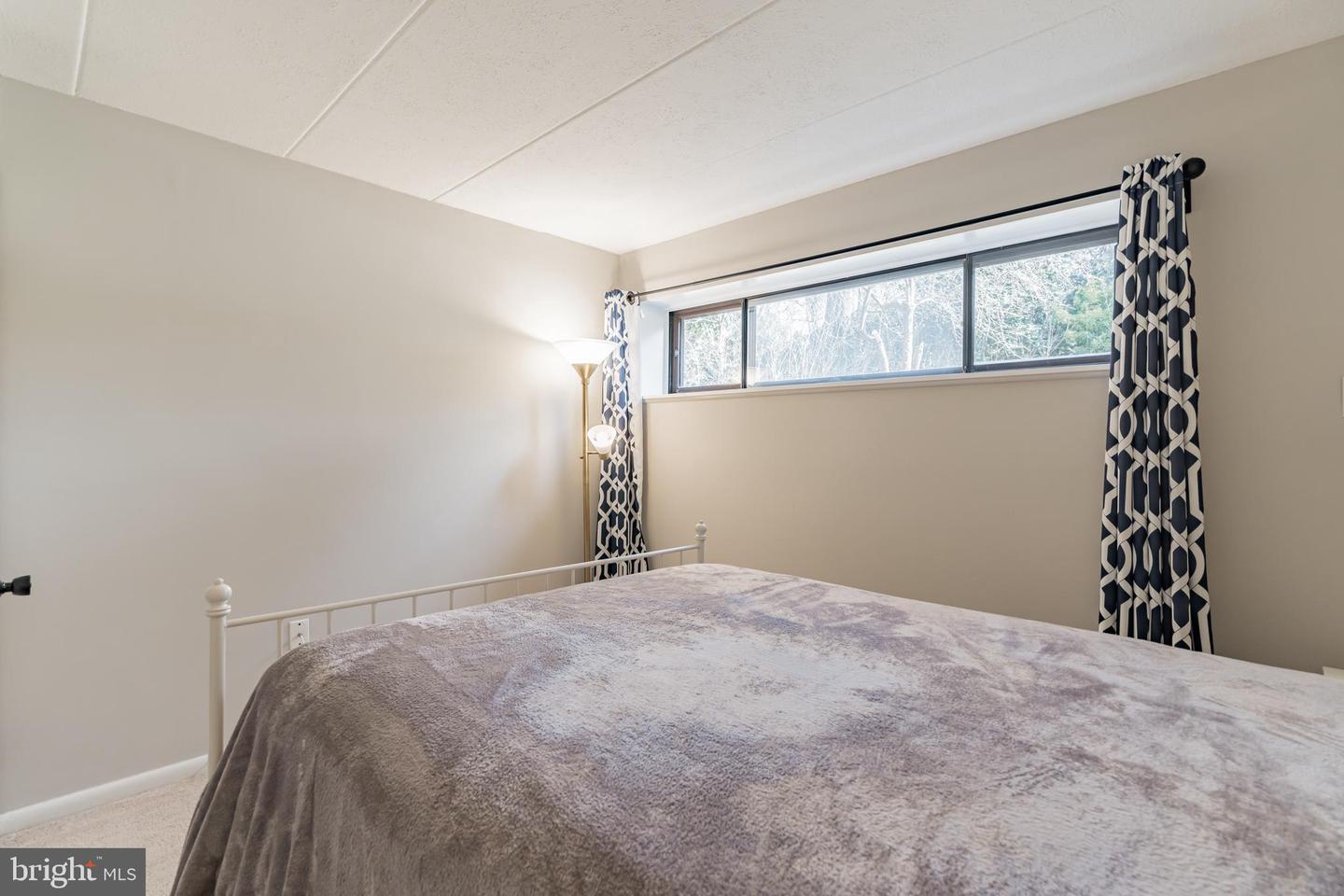 130 Roberts LANE Unit: 101
