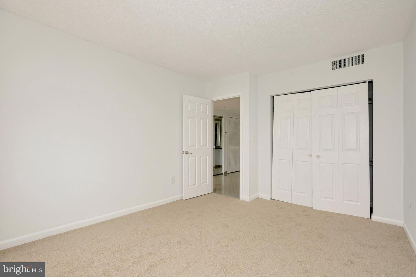6301 Stevenson AVENUE Unit: 607