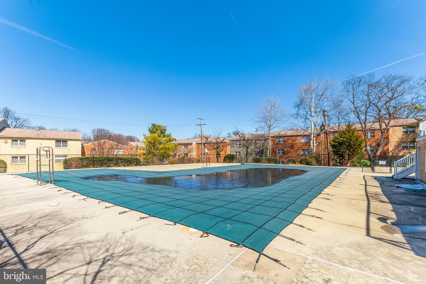 5931 Quantrell AVENUE Unit: 201