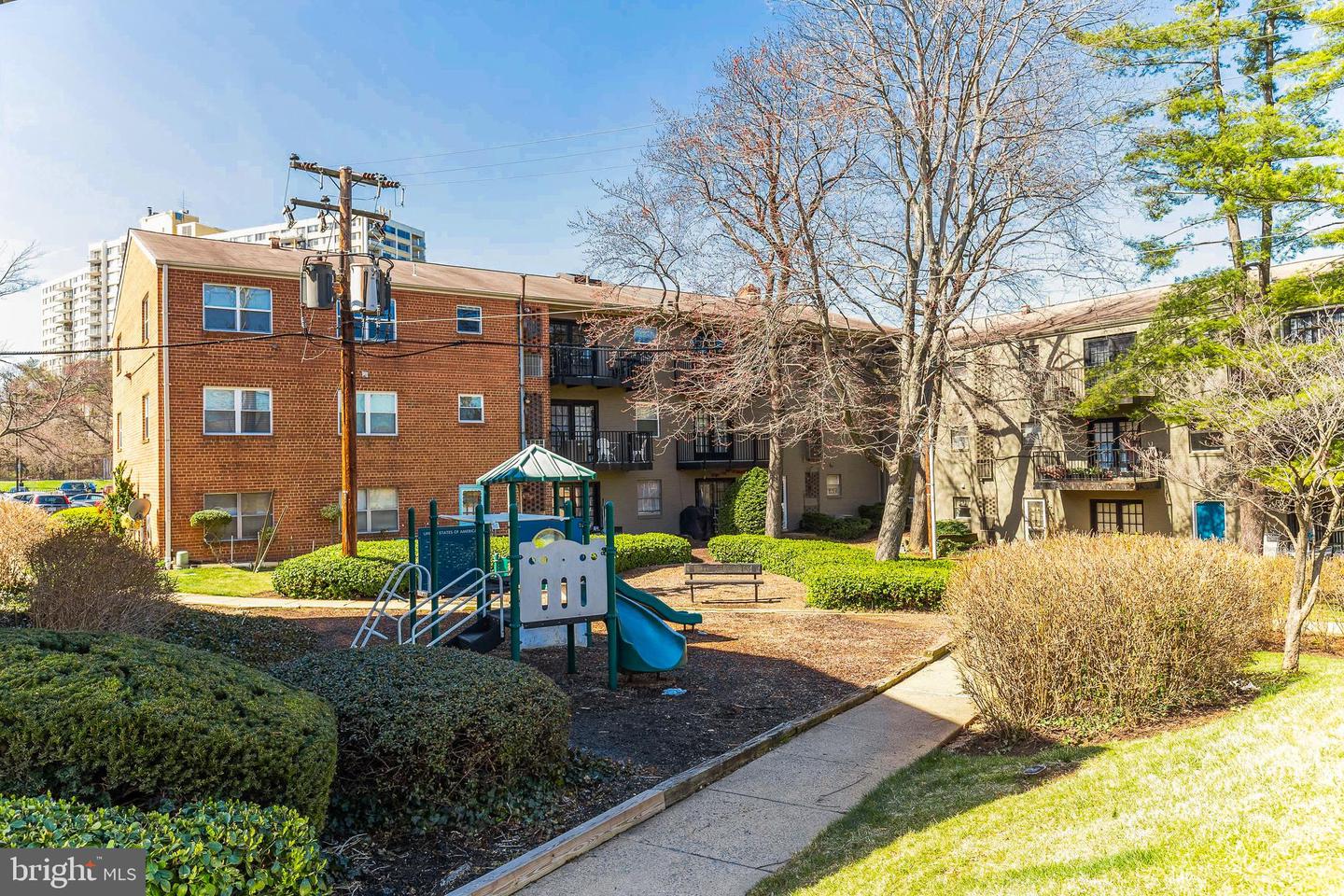 5931 Quantrell AVENUE Unit: 201