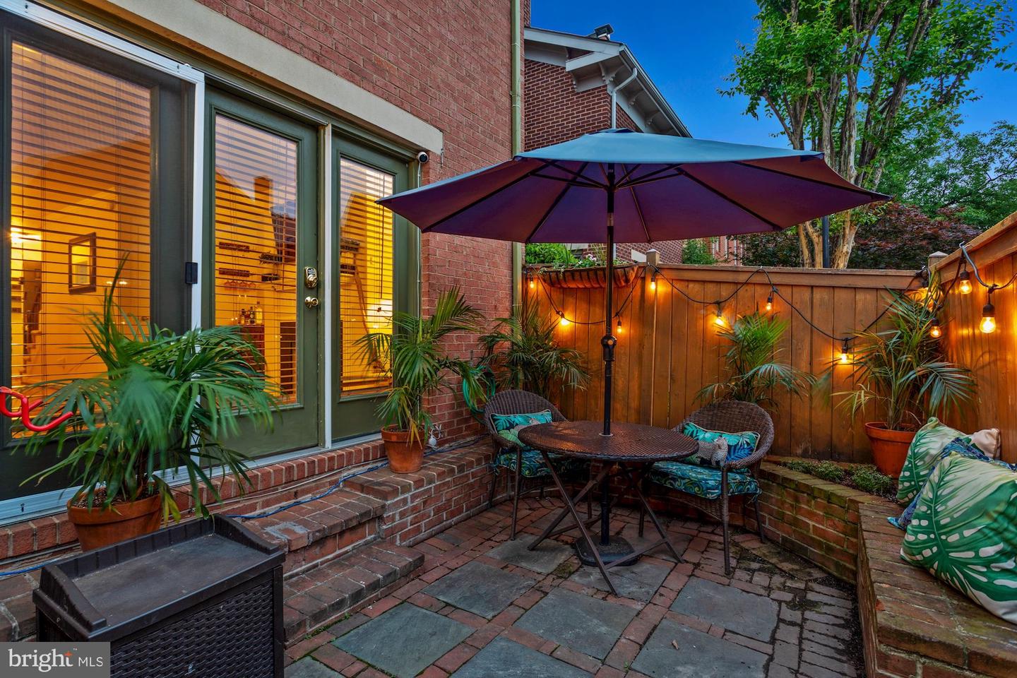 548 Colecroft COURT