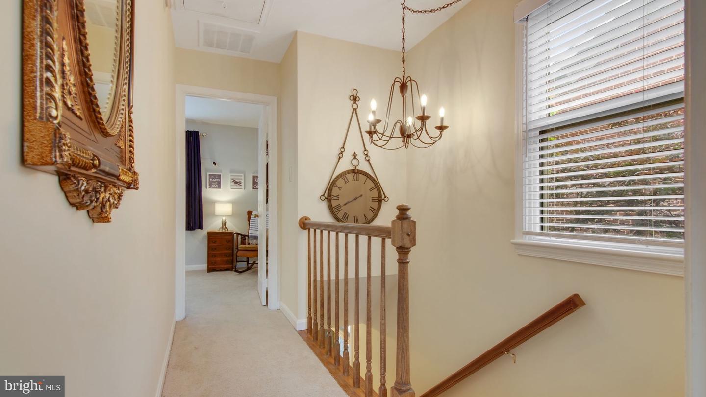 548 Colecroft COURT