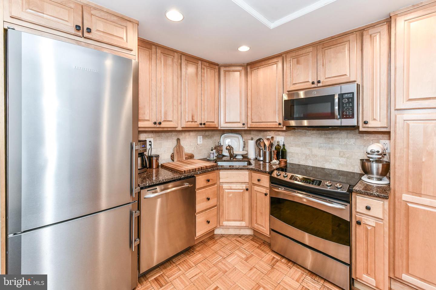 322 Saint Asaph STREET N Unit: 322