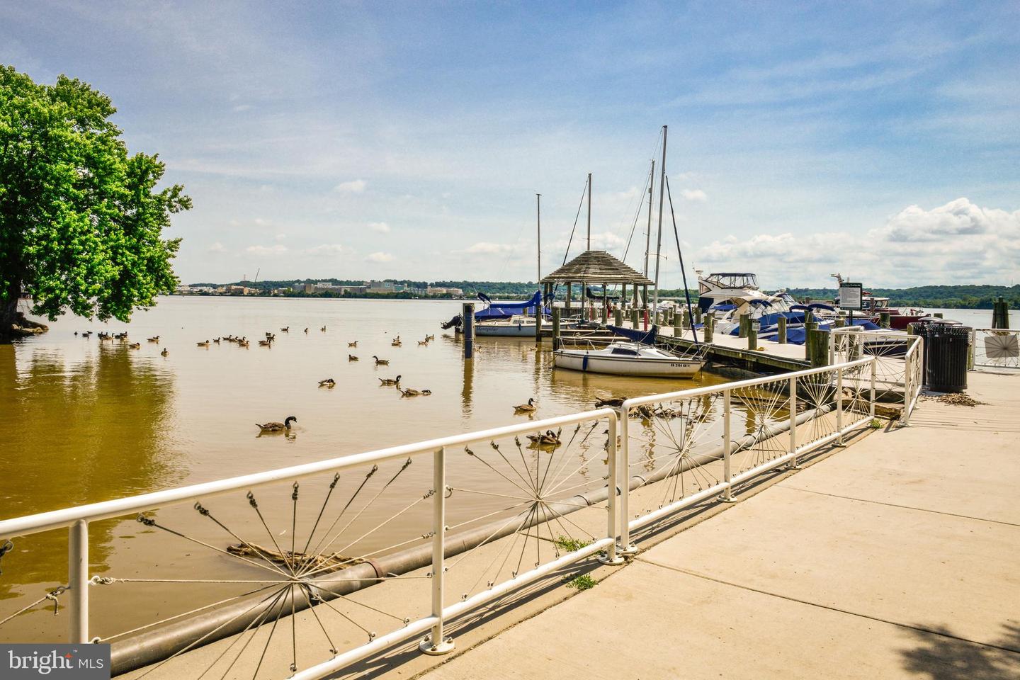 322 Saint Asaph STREET N Unit: 322