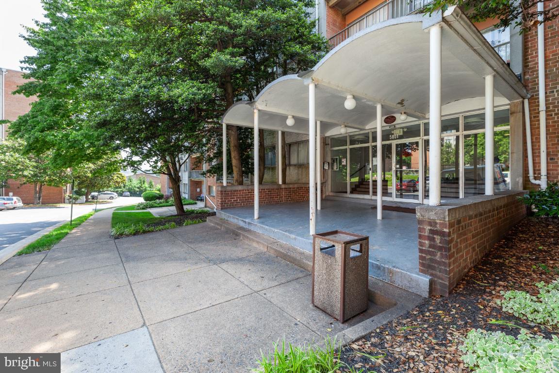 5801 Quantrell AVENUE Unit: 310