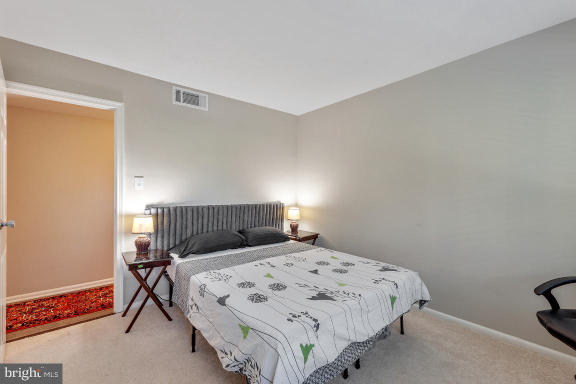5801 Quantrell AVENUE Unit: 310