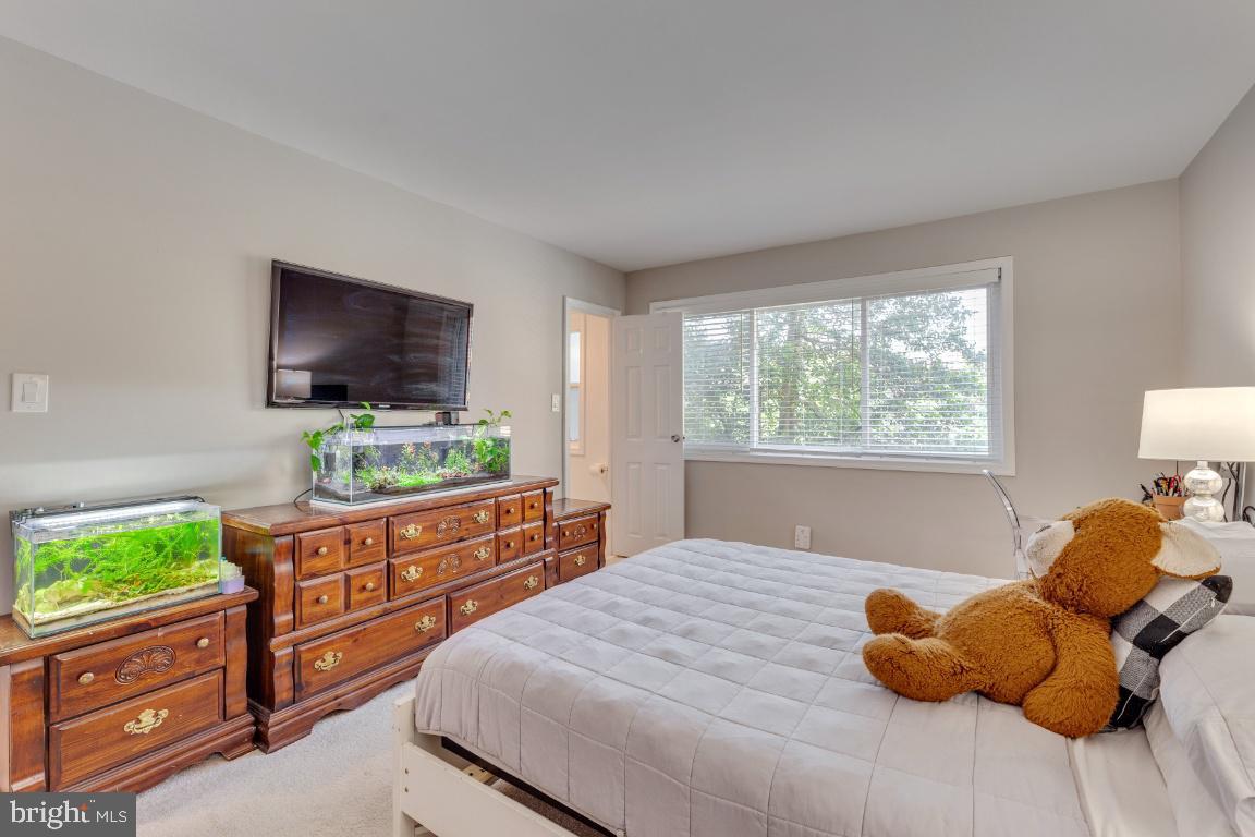 5801 Quantrell AVENUE Unit: 310