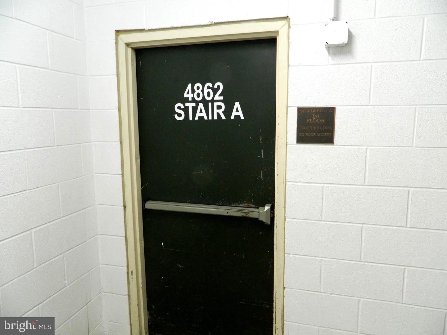 4862 Eisenhower AVENUE Unit: 160