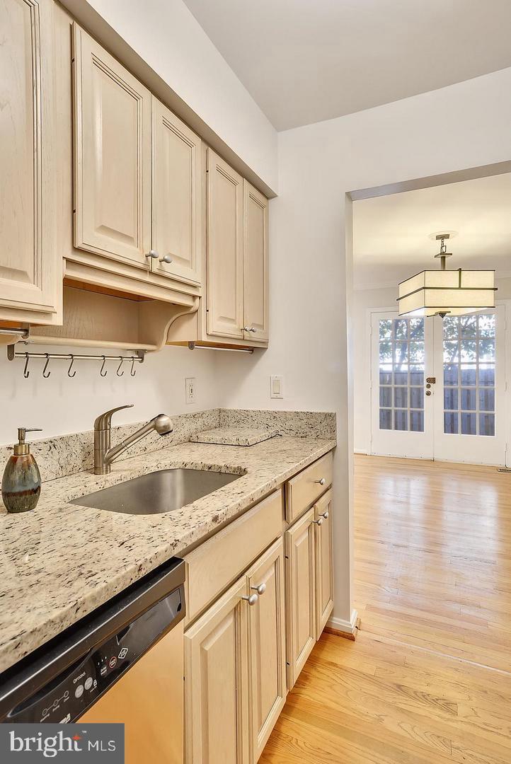 1343 Chetworth COURT