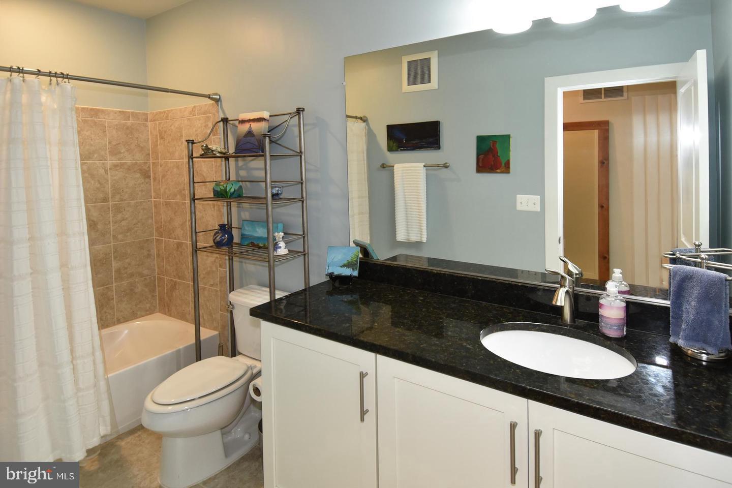 1222 Main Line BOULEVARD Unit: 101