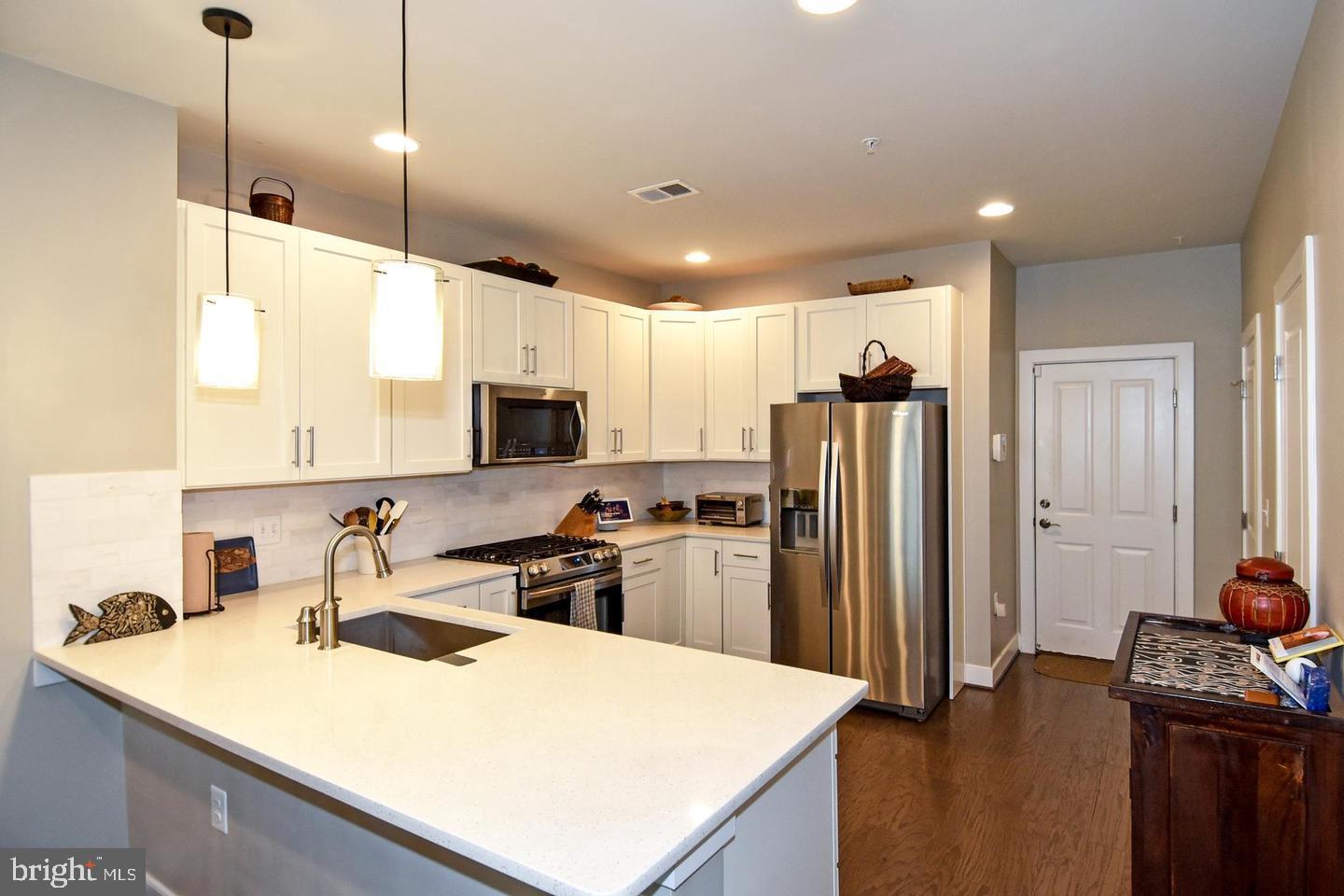1222 Main Line BOULEVARD Unit: 101