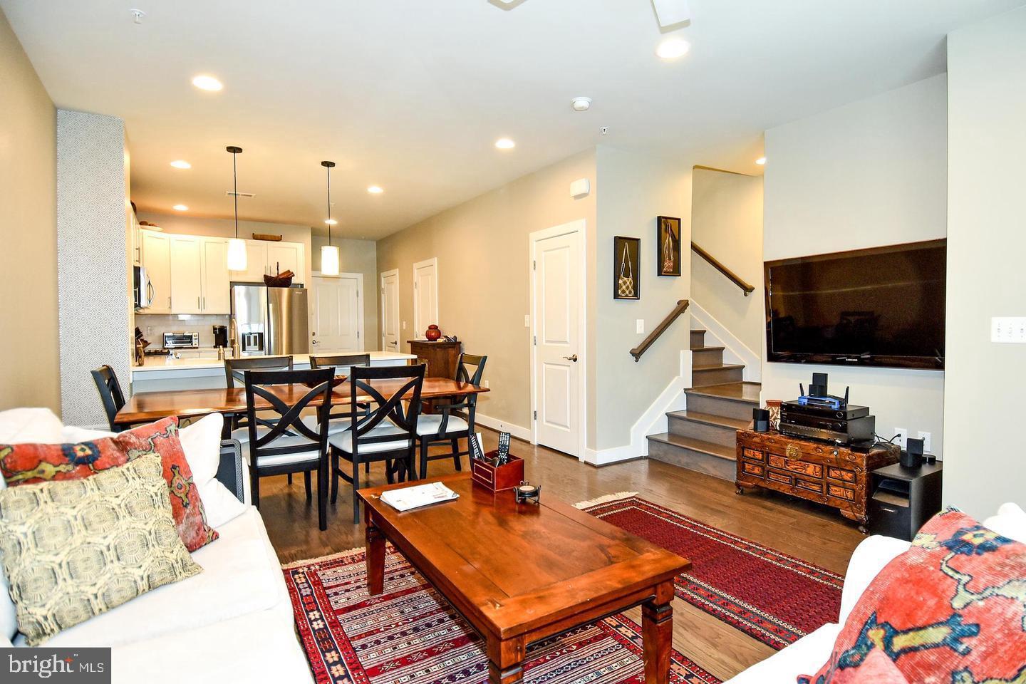 1222 Main Line BOULEVARD Unit: 101