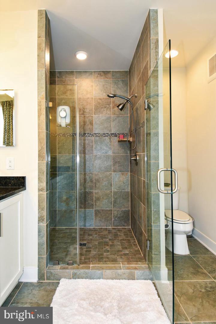 1222 Main Line BOULEVARD Unit: 101