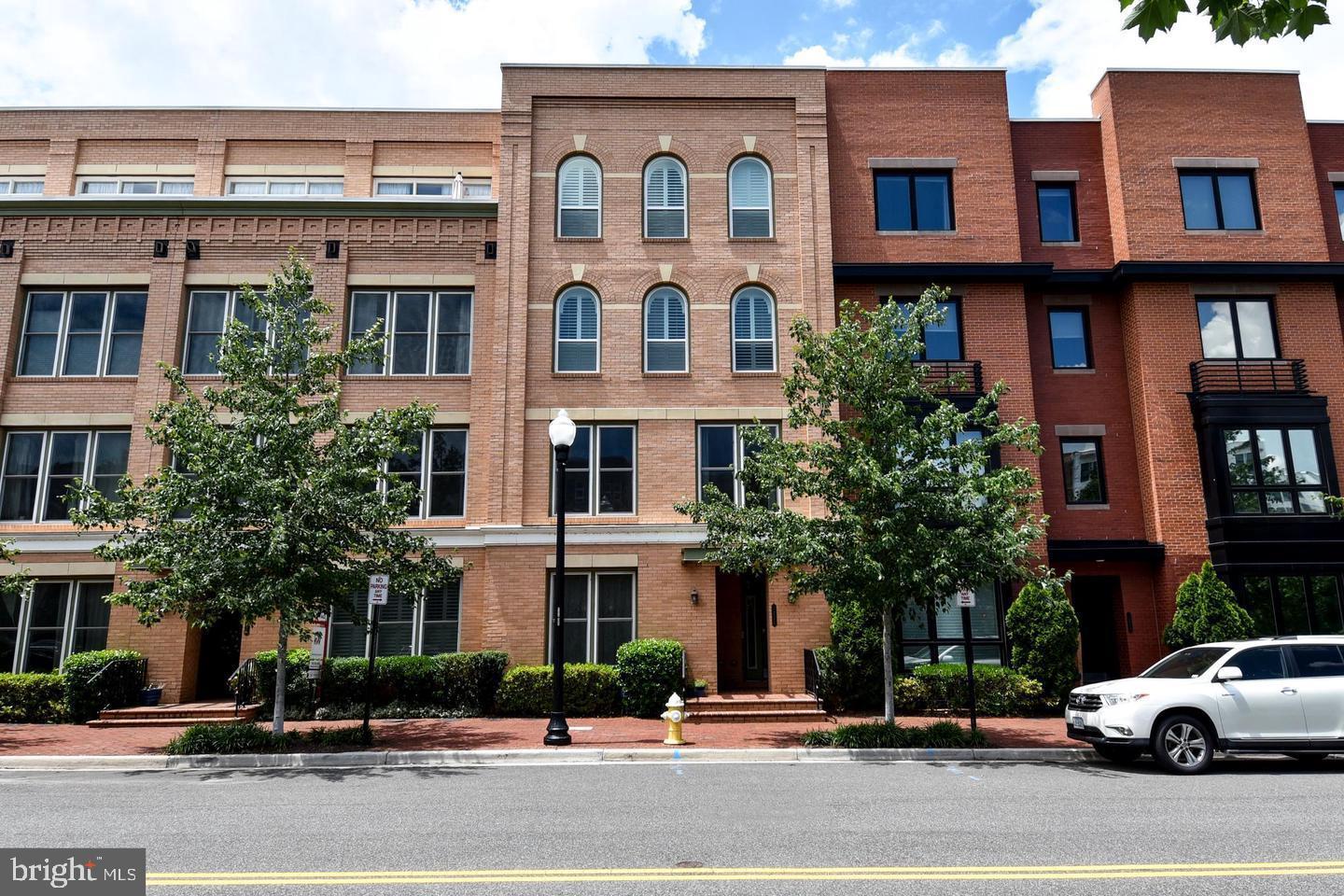 1222 Main Line BOULEVARD Unit: 101