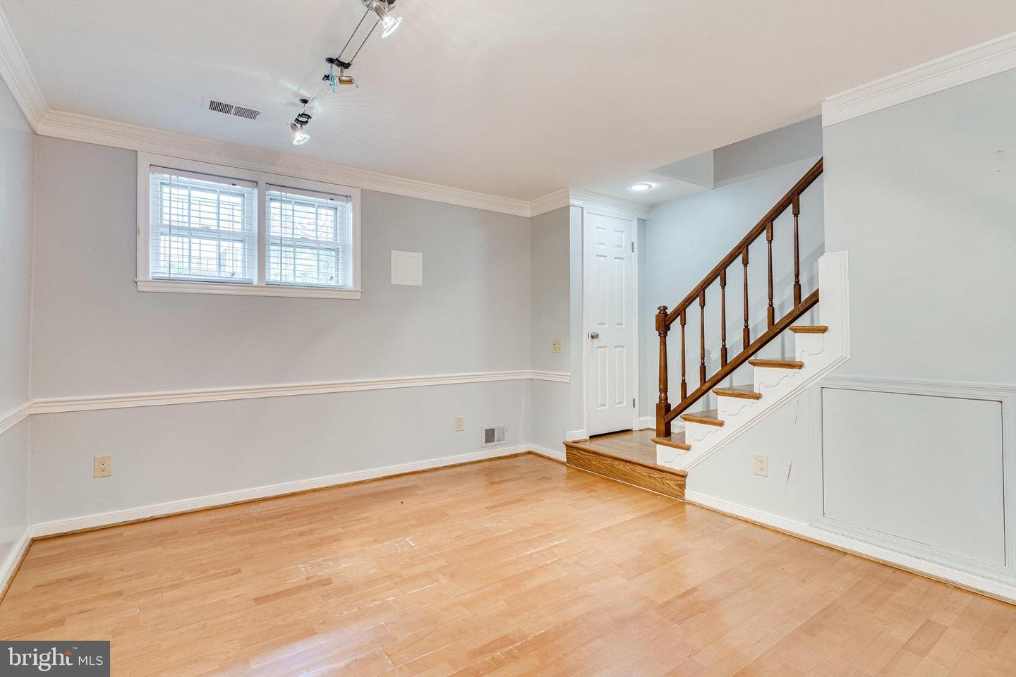 818 Bashford LANE