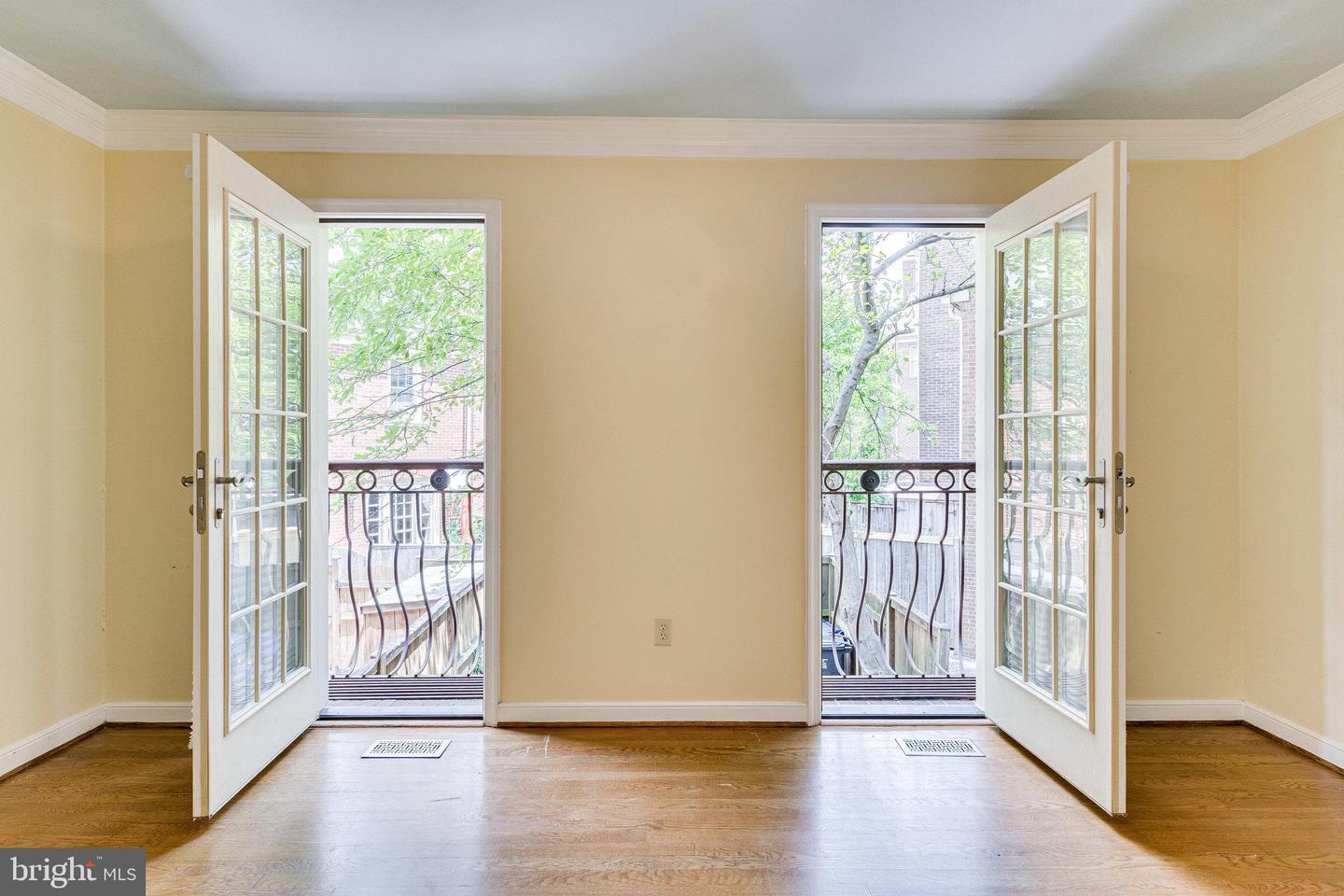 818 Bashford LANE